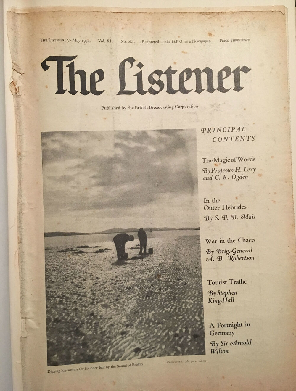 Digging for Lugworms, ‘The Listener’, 1934
