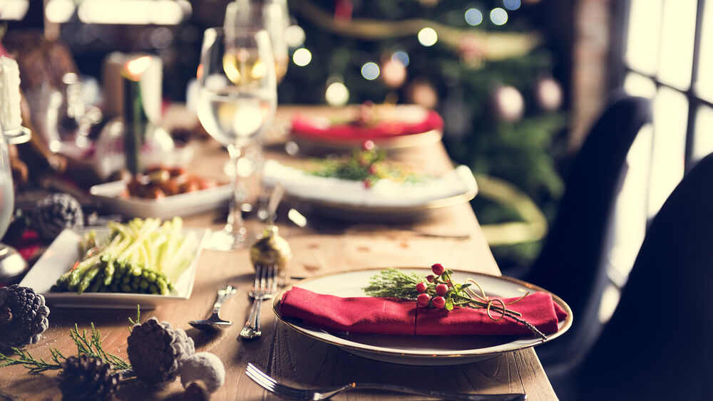 Christmas Family Dinner Table