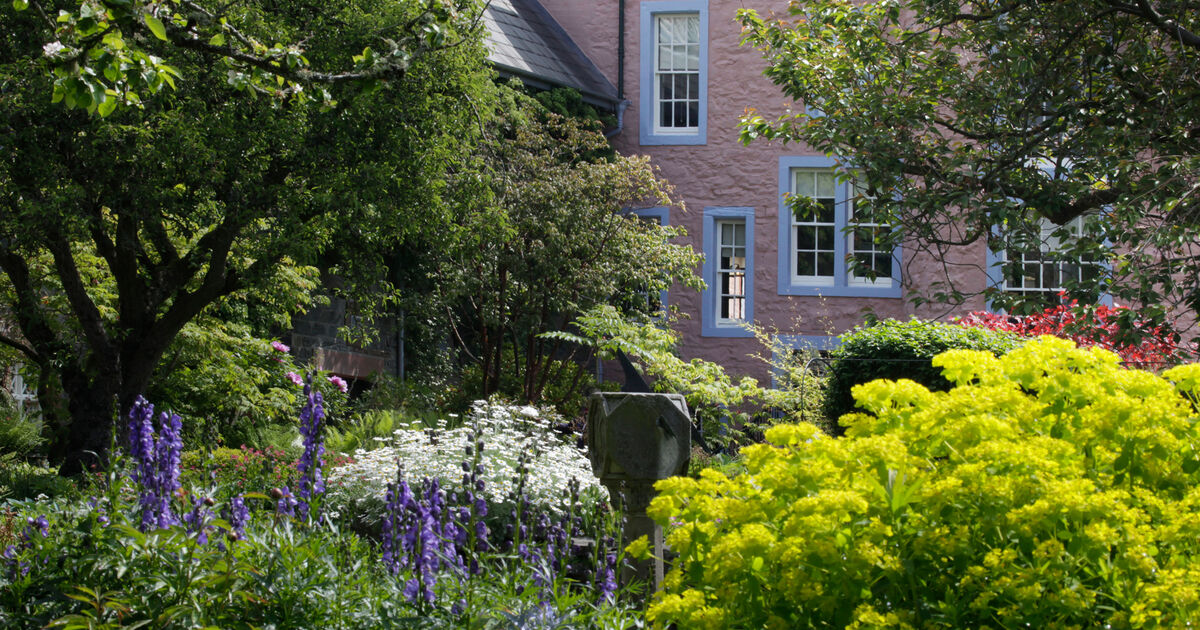 Broughton House & Garden National Trust for Scotland